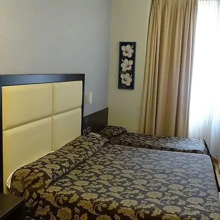 Piacenza 3*