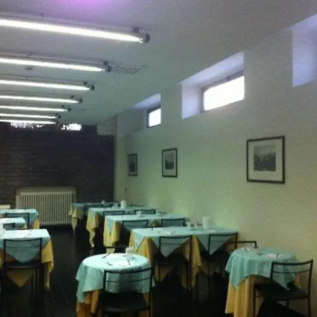 ميلانو بالمانوفا