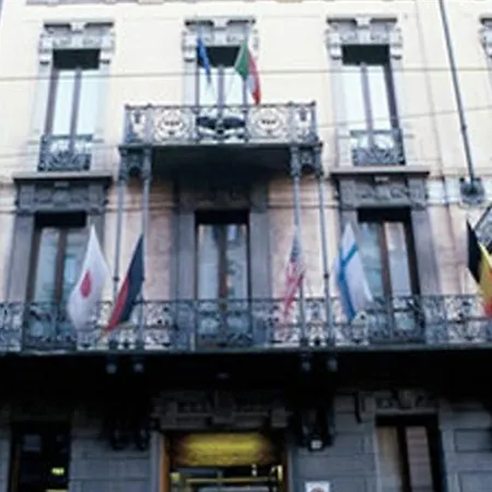 Szálloda Ariosto Milánó