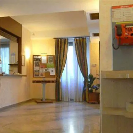 Aparthotel Ih Argonne Park