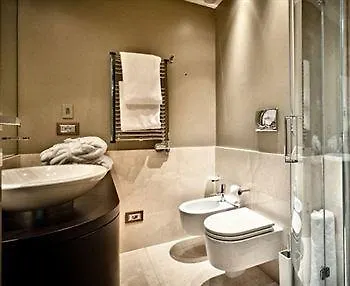 Lejlighedshotel Allegroitalia San Pietro All'orto 6 4*