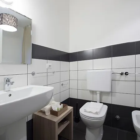 בית הארחה Tiffany 4*