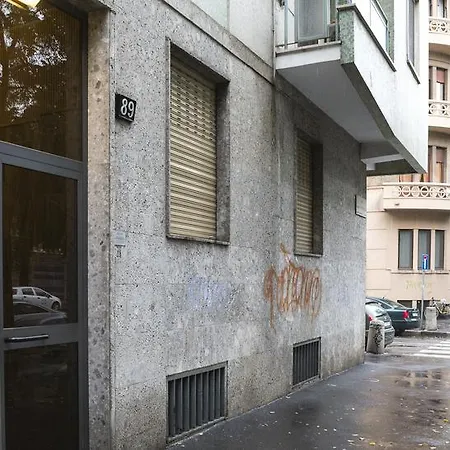 Appartamento Joivy Warm Family Flat For 4 With Terrace In Milano