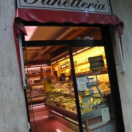 Via Sebino Milan