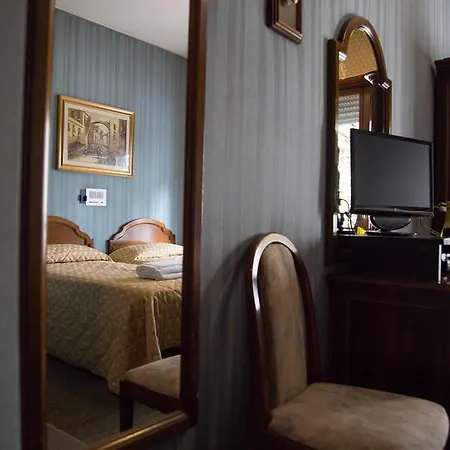 Ξενοδοχείο Accursio 3*