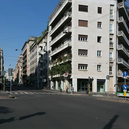 Italianway-francesco Sforza Lägenhet