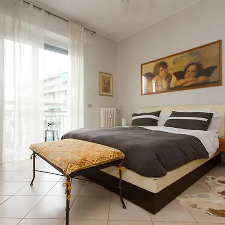 Angelica House Apartment