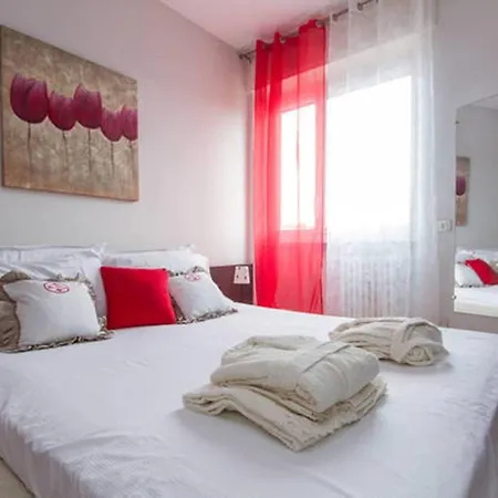 Angelica House Apartment