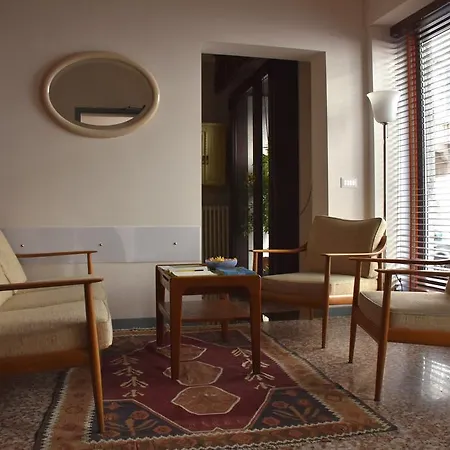 Guest house Ca' Monteggia 2*