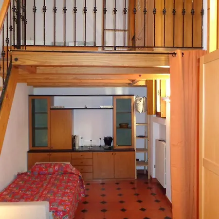 Olona Place ميلان