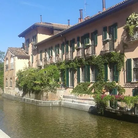 Via Comune Antico Apartman