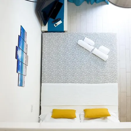 Apartamento Via Breda 120 *