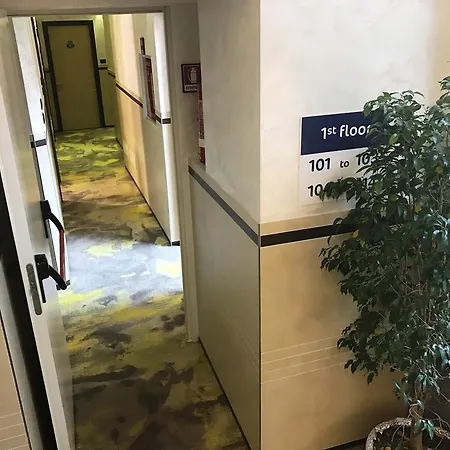 Hotel Ibis Styles Centro 3*