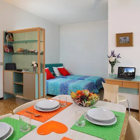 Aparthotel Giusti 6 3*