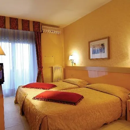 Unaway & Quark Due Aparthotel Milán