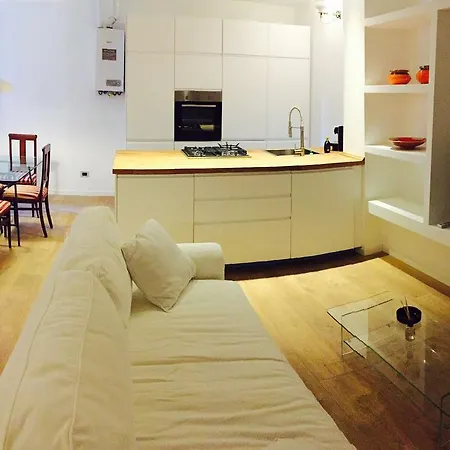 Apartment Canonica Milan