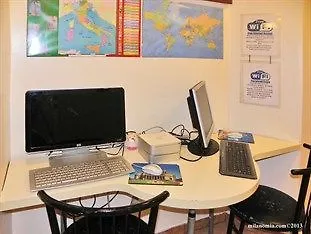 22 Marzo Szálloda Milánó