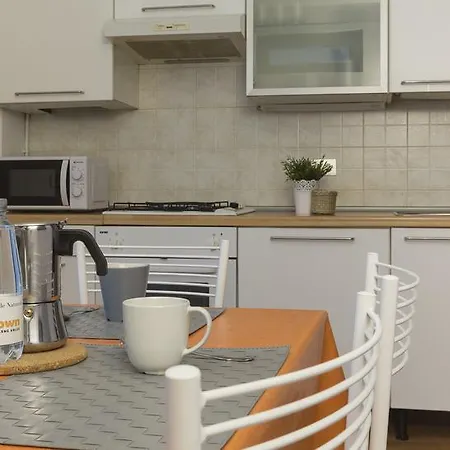 Altido Crocetta Loft Set Apartment *