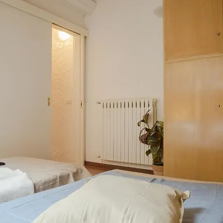 Altido Crocetta Loft Set * Milan
