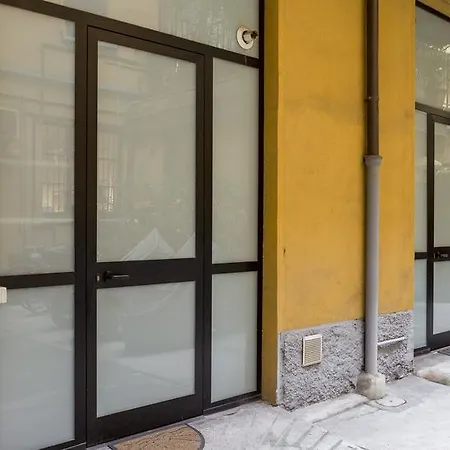 Apartment Altido Crocetta Loft Set Milan