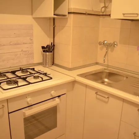 Apartment Yourhouse San Raffaele Milan