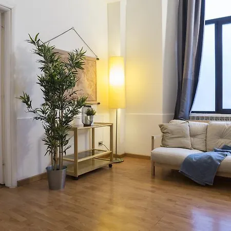 Apartment Altido Crocetta Loft Set Milan