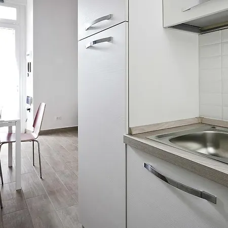Italianway-frisi Daire *
