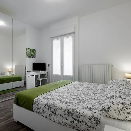 Stayeasy Filzi11 - 3 Bedrooms, 2 Baths - Station Milano