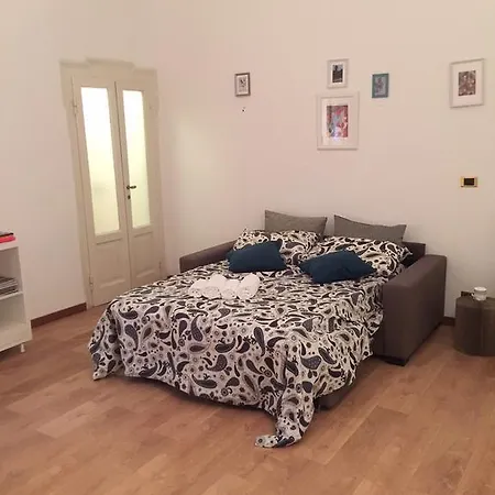 Sand Apartment