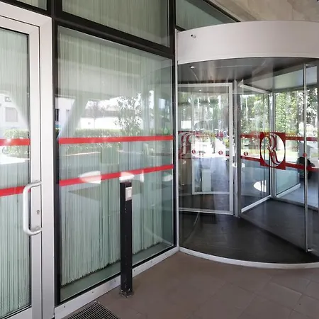 Hotel Ramada Plaza By Wyndham