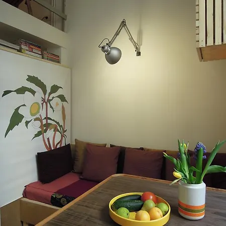 V12 Design Apartamento Milão