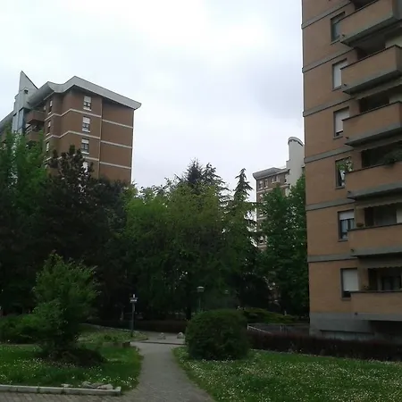 Certosa 3 Bedrooms 아파트