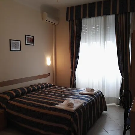 Hotell Loreto 2*