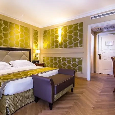Grand Visconti Palace 4* Milan