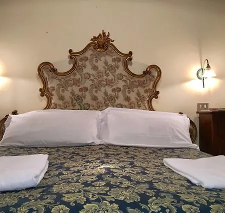 Flat In Piazza Duomo *