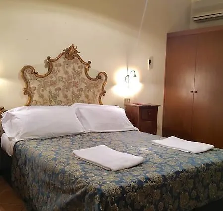 Apartment Flat In Piazza Duomo *