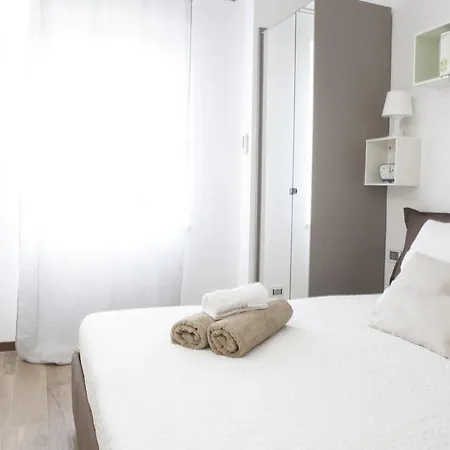 Alessia's Flat - Sarpi