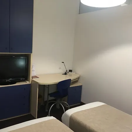 فندق مبيت وإفطار Gambara