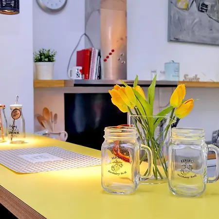 Joivy Colorful For 2 Near Life Apartamento Milão