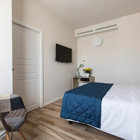 Isola Lejlighedshotel 4*