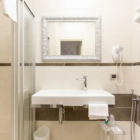 Piacenza Hotel Milán