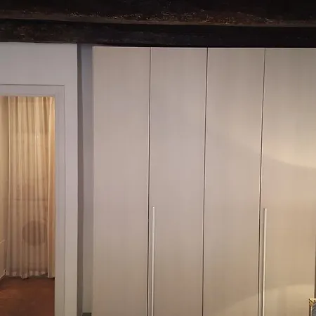 米拉玛根塔公寓 *