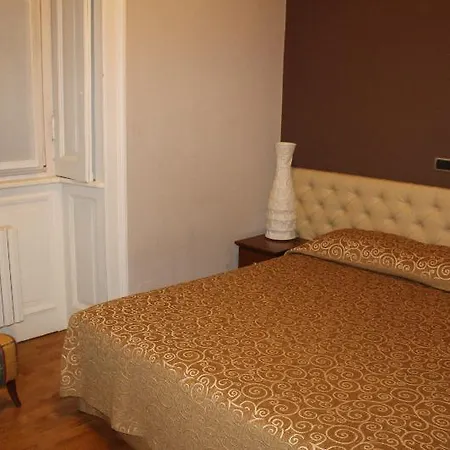 سكن دي لا غاره ميلان
