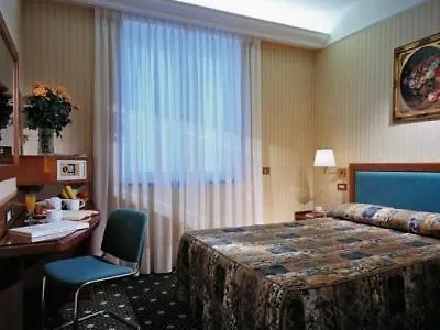 Astoria Sure Collection By Western Hotel