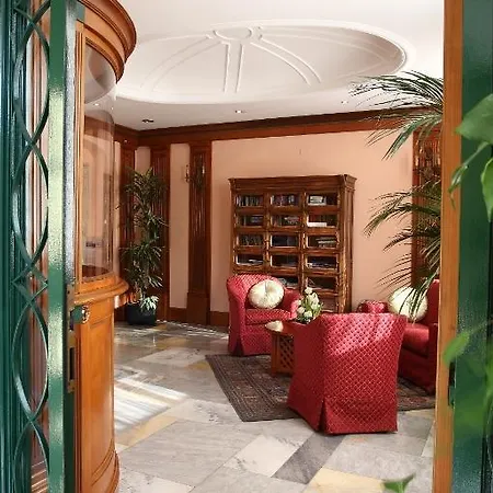 Residenza Delle Citta Aparthotel