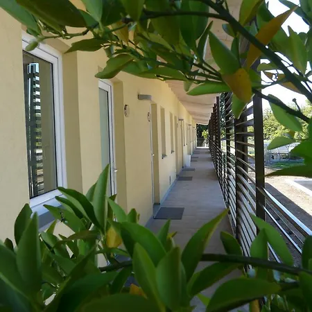 Dolce Luna בית חווה *