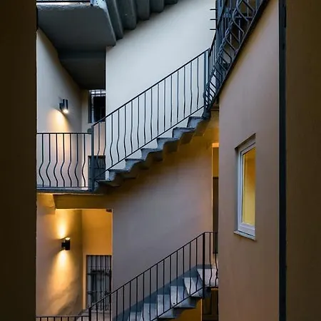 Апартаменты Leonardo Duplex