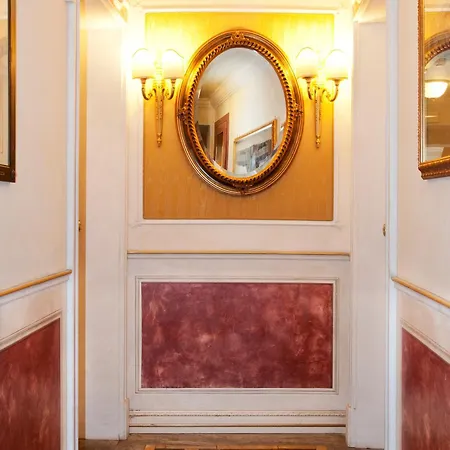 Petit Palais De Charme Milan