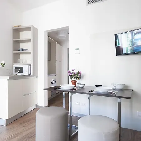 Apartment Copernico Halldis Milan