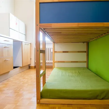 Pisanello Upper Apartment *